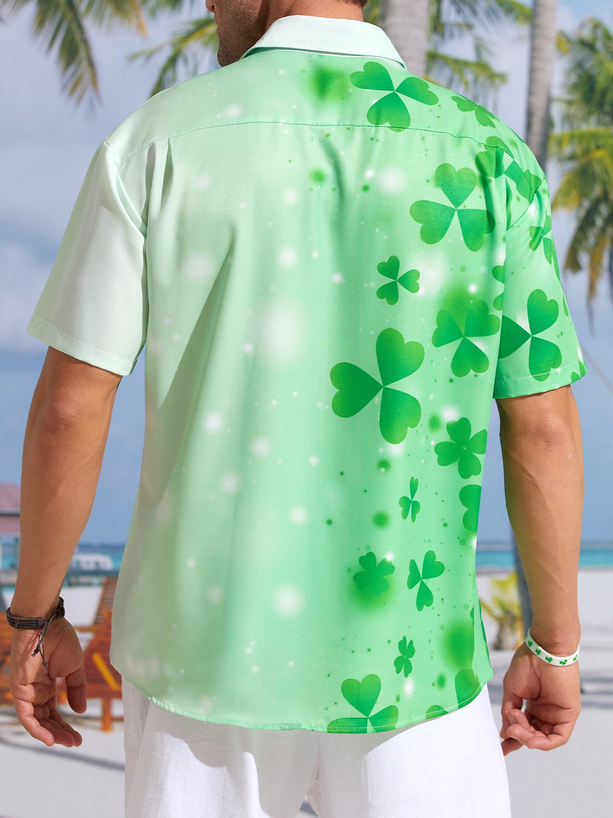Hardaddy Hawaiian Button Up Shirt for Men Green St. Patrick's Day Lucky Clover Beach Paddleboard Regular Fit Short Sleeve Shirt St Paddy's Day Shirt
