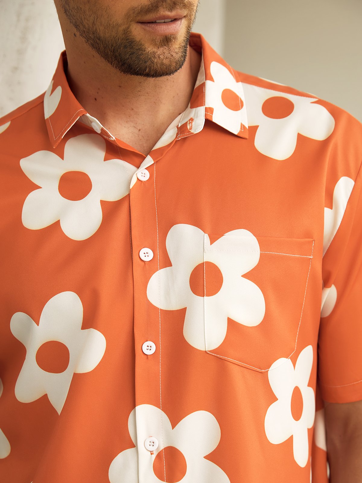 Hardaddy Floral Chest Pocket Short Sleeve Hawaiian Shirt