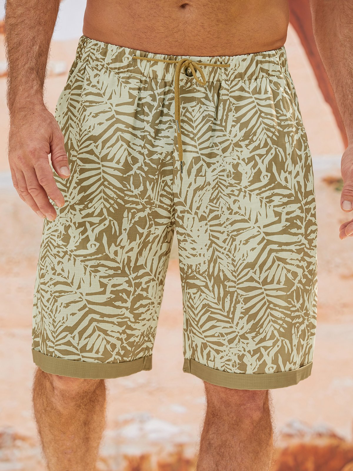 Botanical Pattern Casual Bermuda Shorts