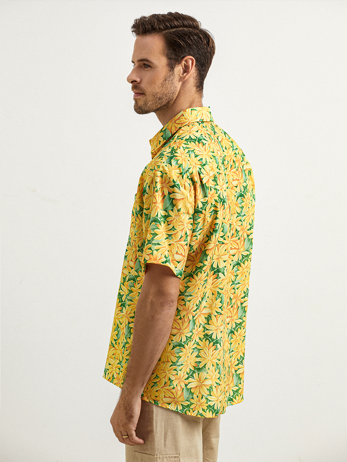 Tropical Floral Chest Pocket Short Sleeve Hawaiian Shirt