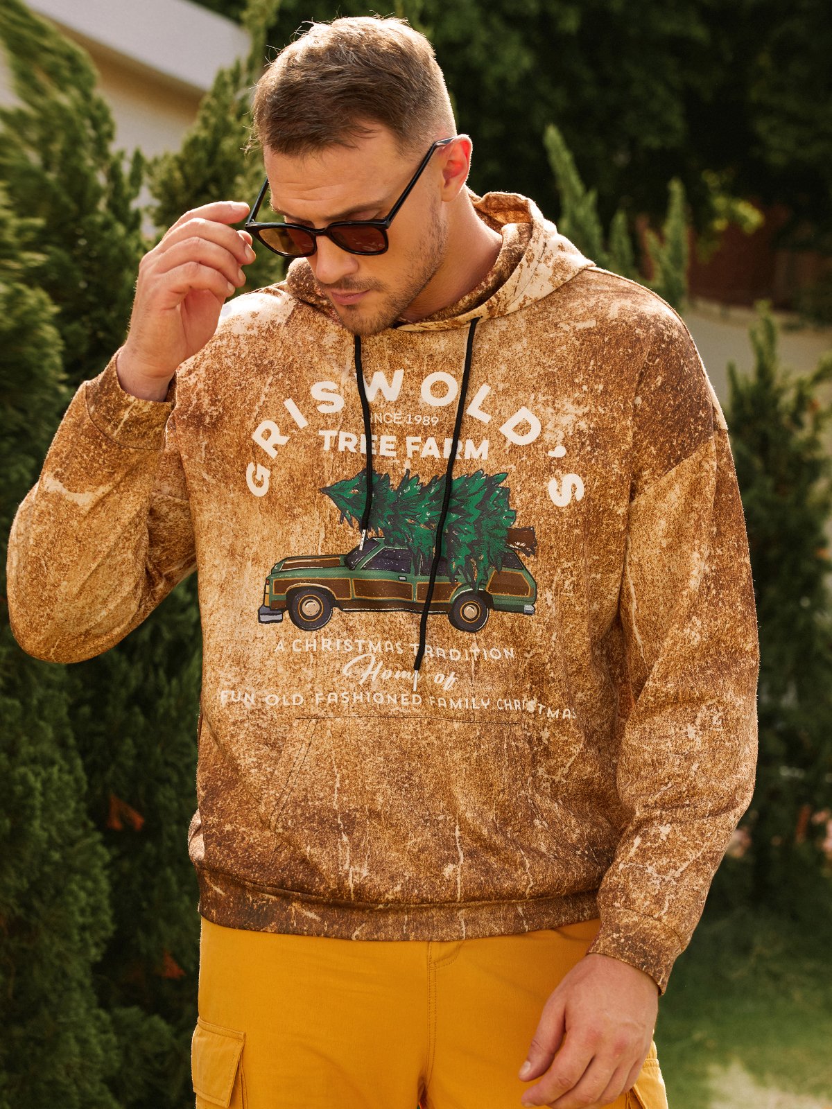 Men's Christmas Elements Christmas Tree Car Graphic Print Long Sleeve Sweatshirt
