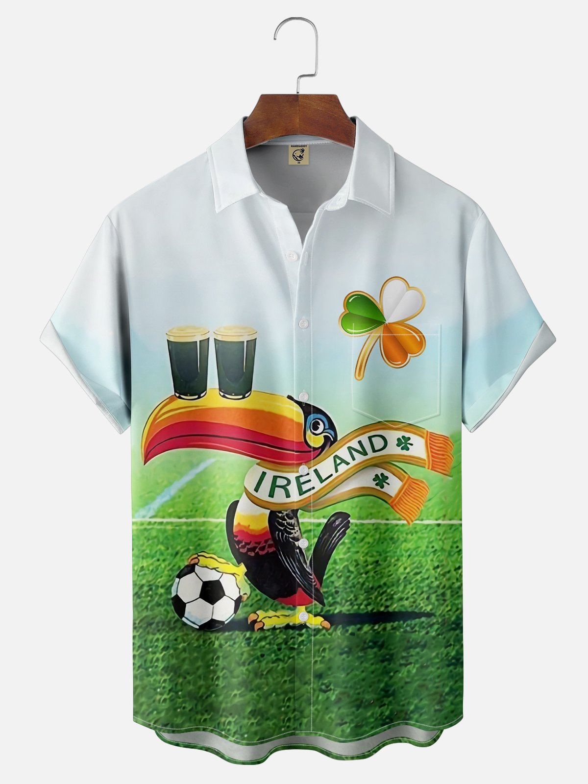 Moisture-wicking Saint Patrick‘s Day Shamrock Parrot Beer Chest Pocket Casual Shirt