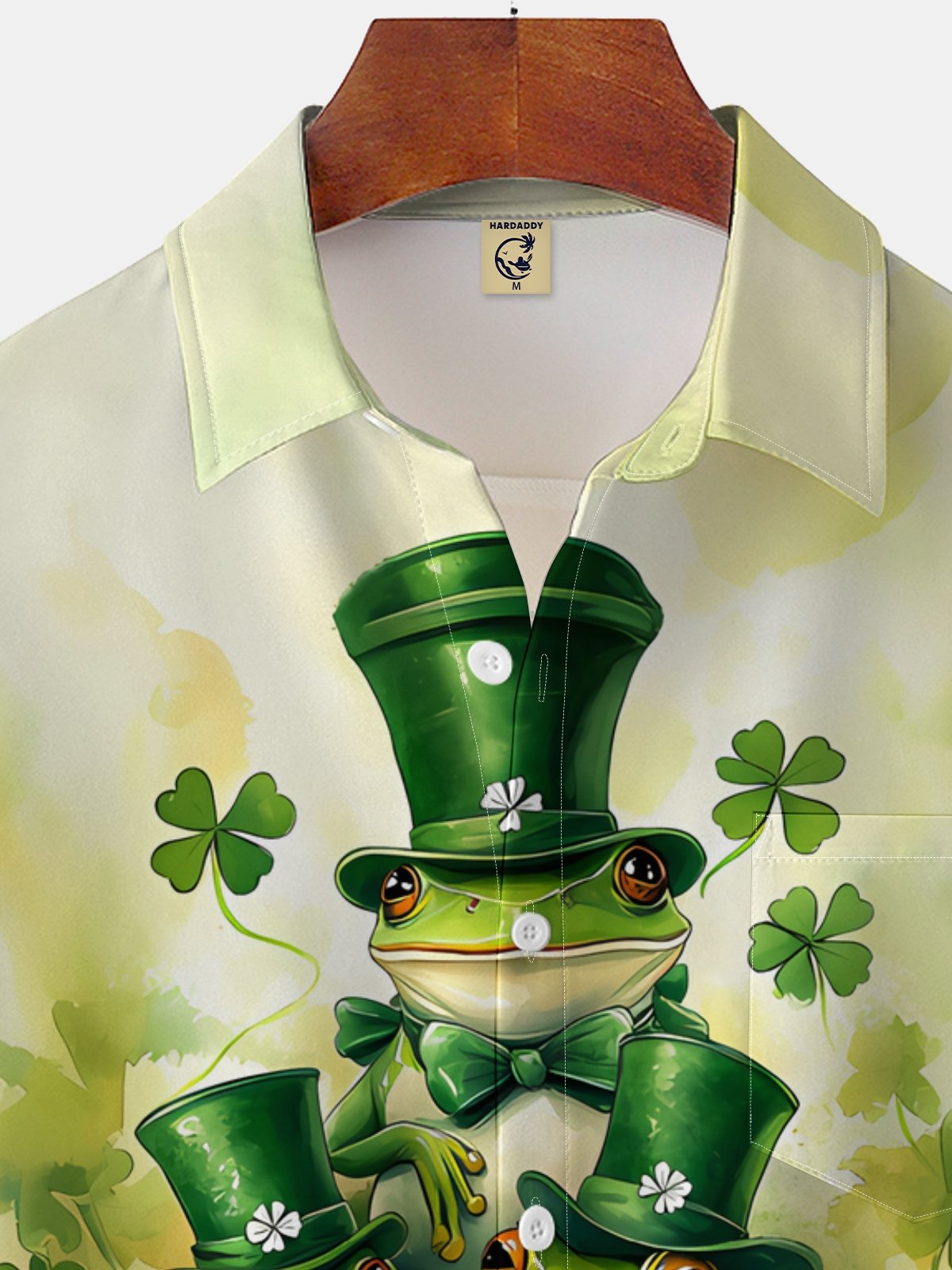 Moisture-wicking St. Patrick's Day Frog Family Four-Leaf Clover Green Chest Pocket Hawaiian Shirt