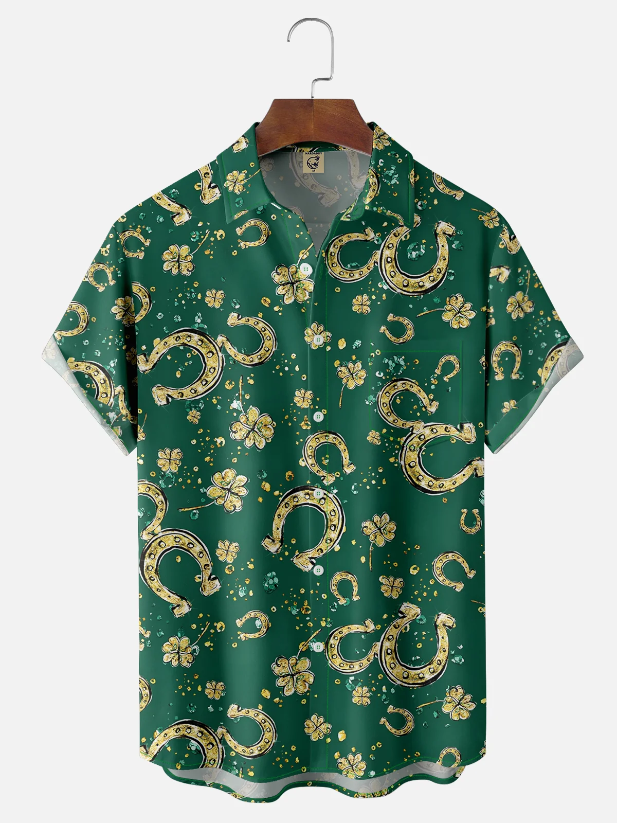 Moisture-wicking St Patricks Day Horseshoes Clover Chest Pocket Casual Shirt