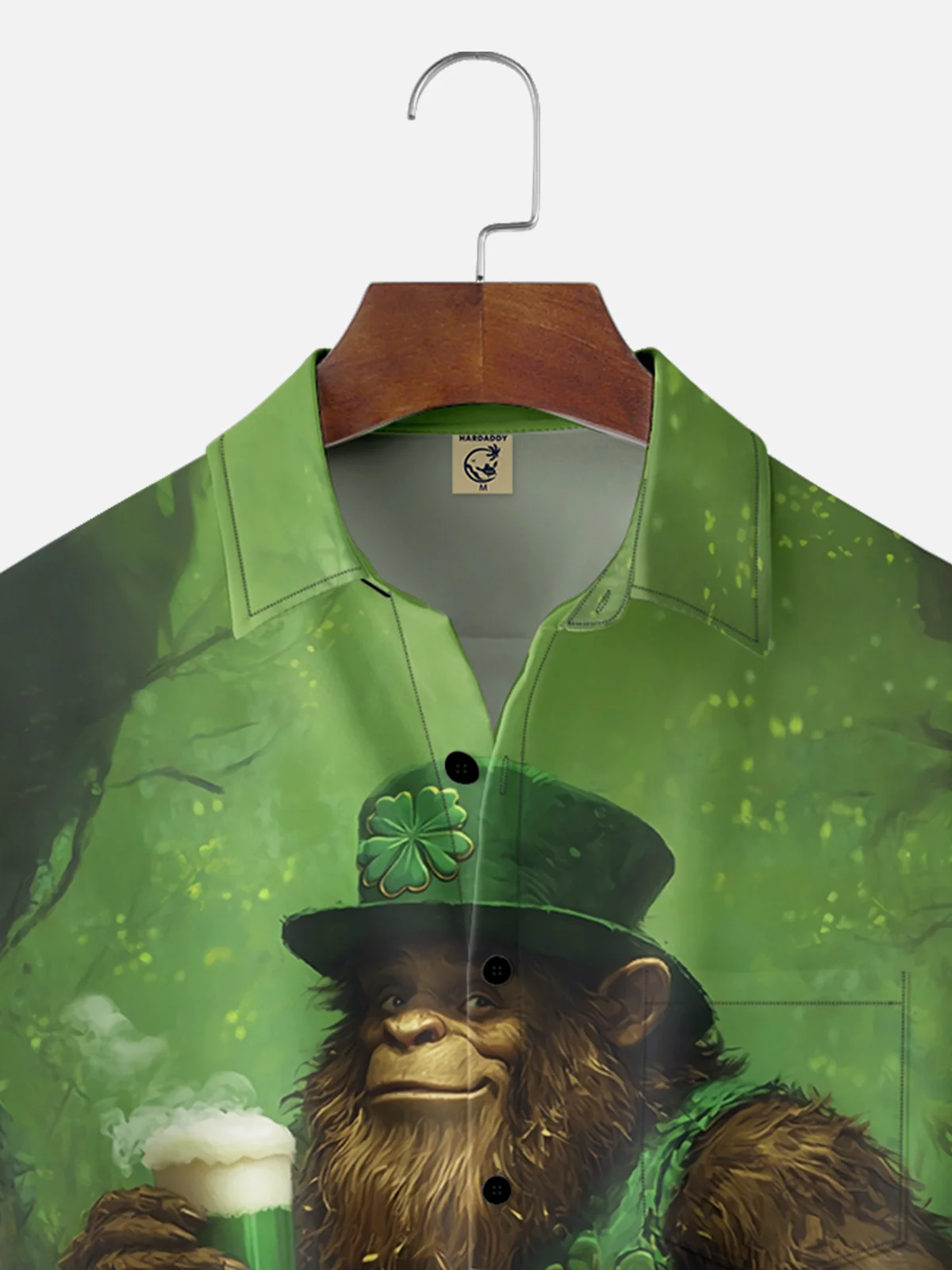 Moisture-wicking St. Patrick's Day Bigfoot Four Leaf Beer Chest Pocket Casual Shirt