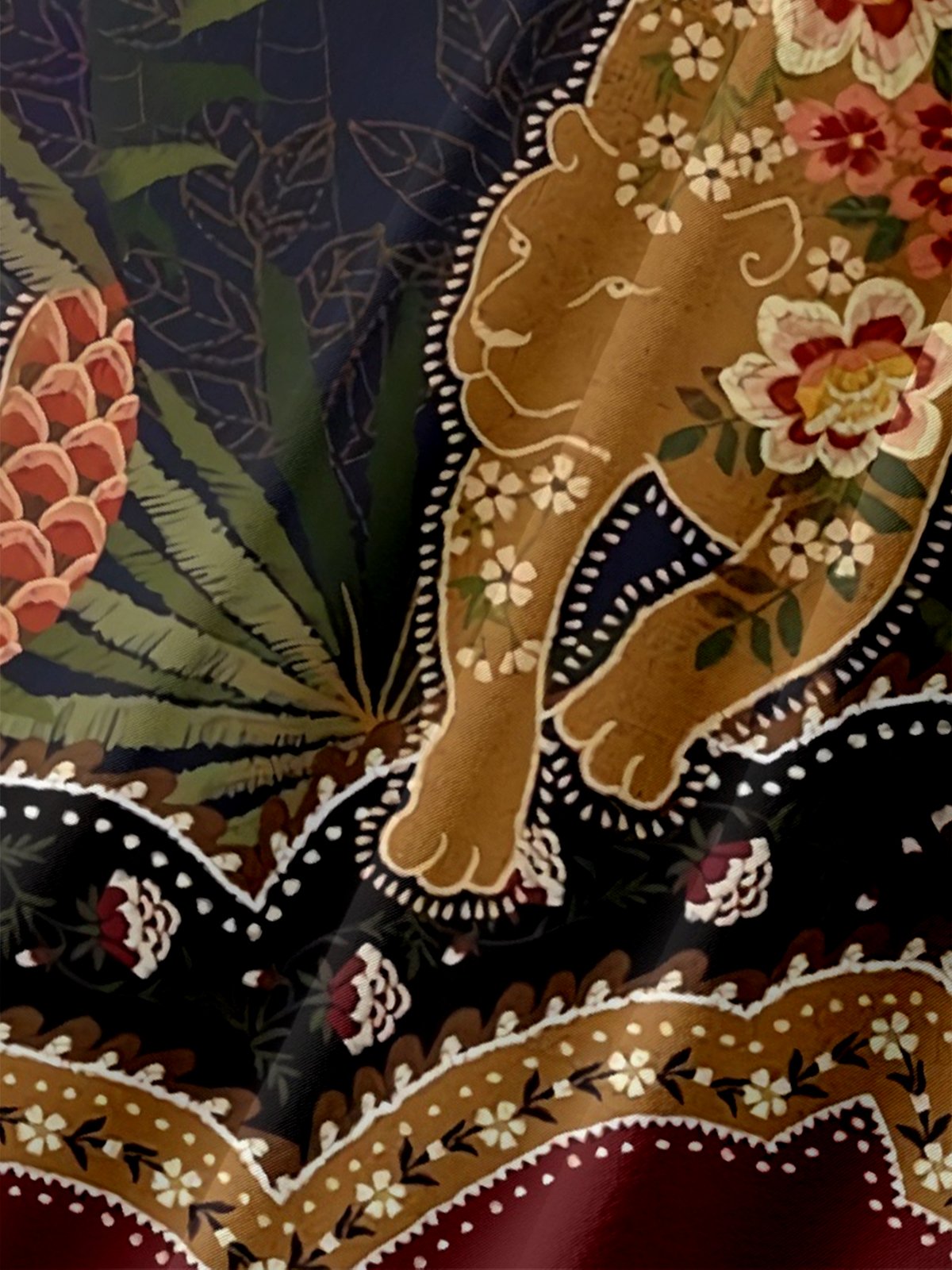 Moisture-wicking Classic Retro Art Leopard Print Avant-garde Chest Pocket Hawaiian Shirt