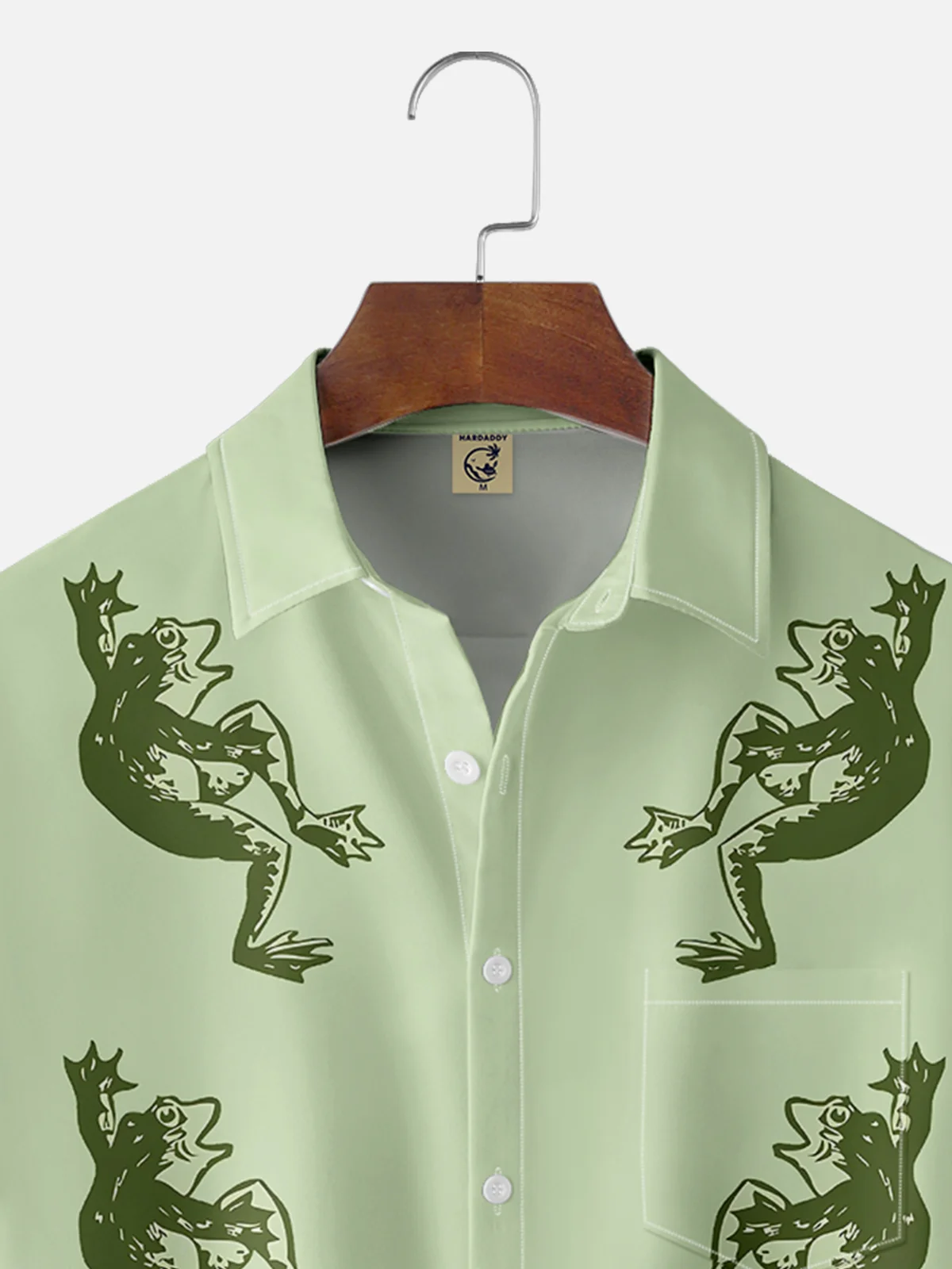 Moisture-wicking Fun and Avant-garde Frog Chest Pocket Hawaiian Shirt