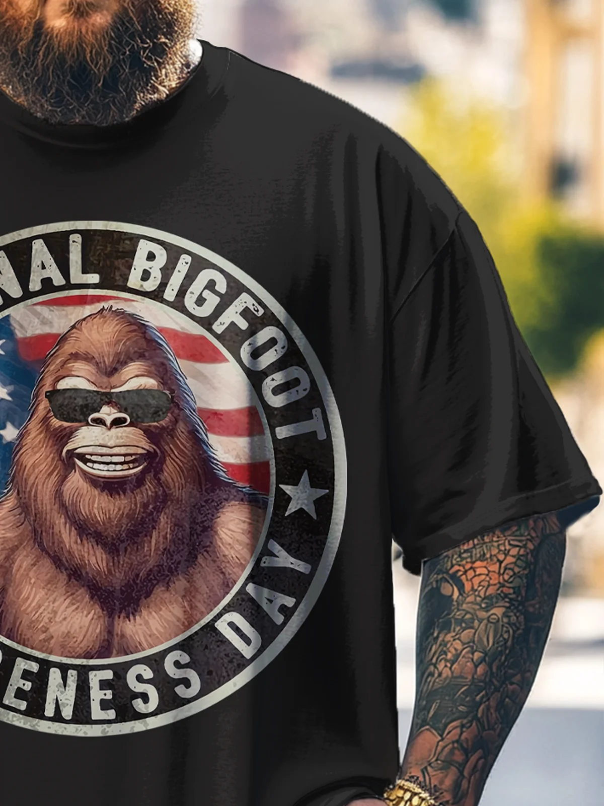 Big Size Men's Bigfoot American Flag Funny Print Loose T-shirt