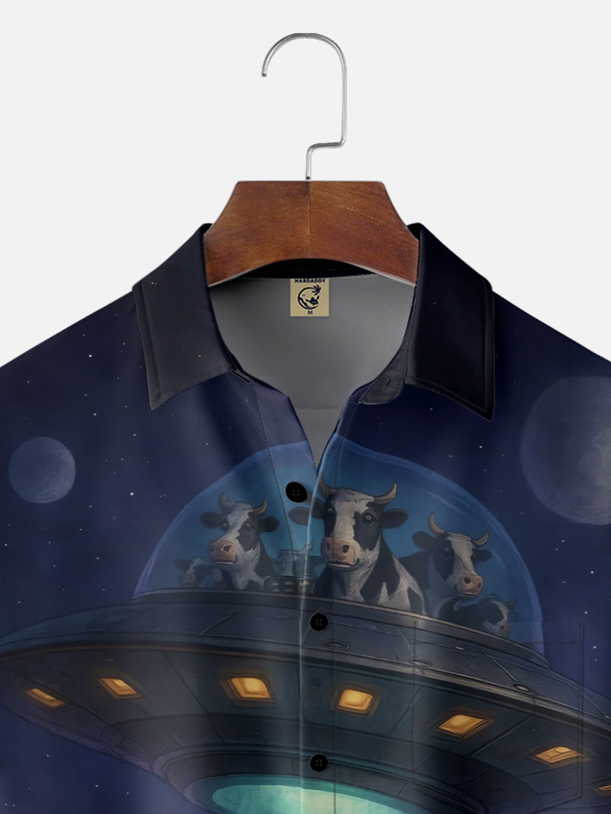 Moisture-wicking Funny Cow UFO Attacks Aliens Chest Pocket Casual Shirt
