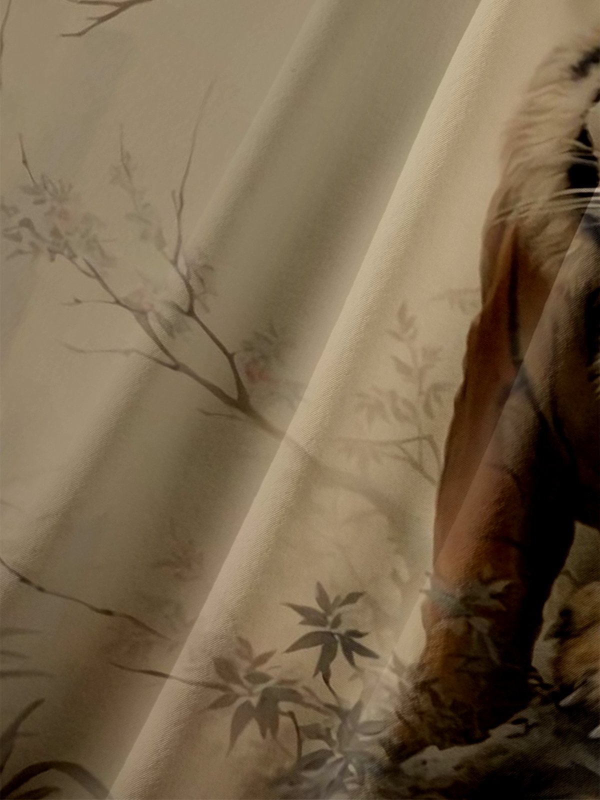 Moisture-wicking Japanese Art Sakura Tiger Chest Pocket Casual Shirt