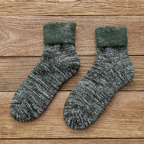 Men's mid-tube autumn and winter plus velvet thick warm terry socks casual cotton socks