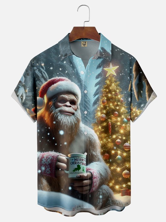 Moisture-wicking Christmas Bigfoot Christmas Tree Art Chest Pocket Casual Shirt
