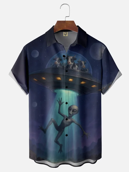 Moisture-wicking Funny Cow UFO Attacks Aliens Chest Pocket Casual Shirt