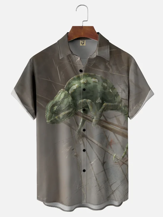Hardaddy x Lazaro Illustration Moisture-wicking Art Chameleon Jones Chest Pocket Hawaiian Shirt
