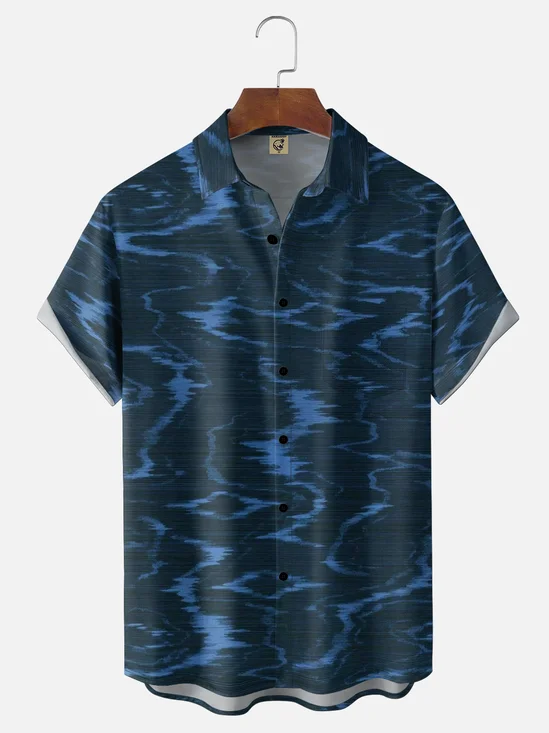 Moisture-wicking Gradient Geomatric Chest Pocket Casual Shirt