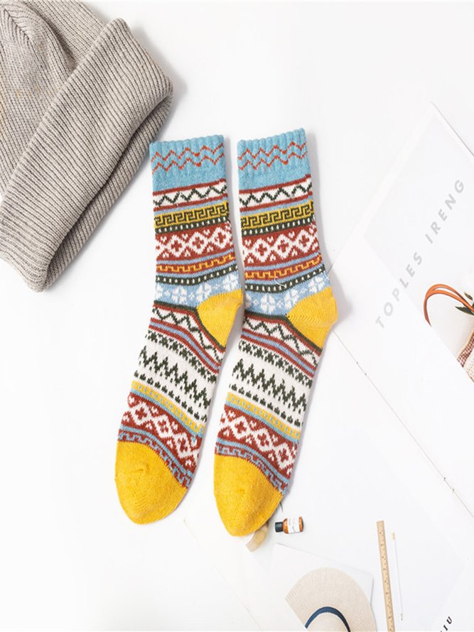 Casual Ethnic Pattern Rabbit Velvet Socks